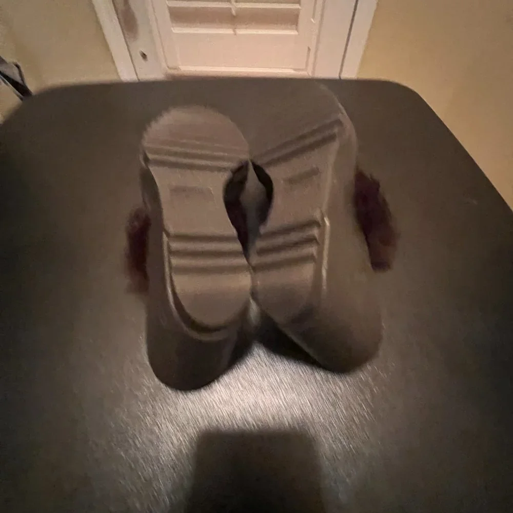 Coach kaela size
